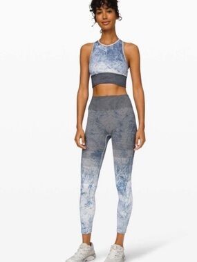 Lululemon Ebb to Train Tight High Rise Seamless Stretch Pant Stripe White Black